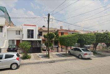 Casa en  Calle Tomas Balcázar, Paseos Del Sol, Zapopan, Jalisco, México
