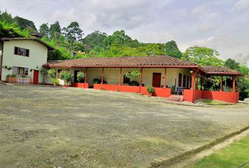 Villa-Quinta en  Envigado, Antioquia