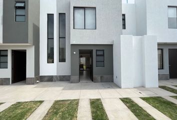 Casa en fraccionamiento en  Privadas Boutique Cabo Metropolitano 2, Boulevard Guanajuato, León, Guanajuato, México