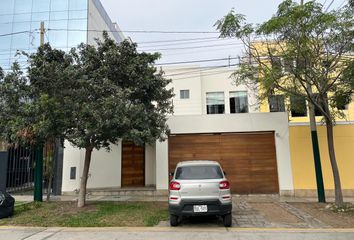 Casa en  Clemente X, Magdalena, Lima Province, Perú