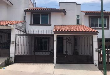 Casa en fraccionamiento en  Arbide, León, Guanajuato, México