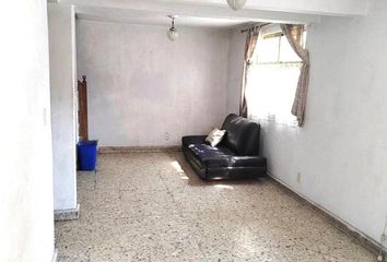 Casa en condominio en  Los Reyes Ixtacala, Tlalnepantla De Baz