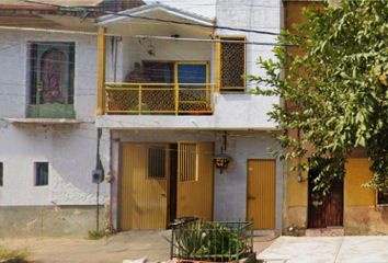 Casa en  Calle Román Morales 221a, Oblatos, Guadalajara, Jalisco, México