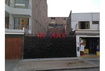 Terreno en  Tiendas Mass, Avenida Las Gaviotas, Co. Contadores De Lima, Santiago De Surco, Lima, 15054, Per