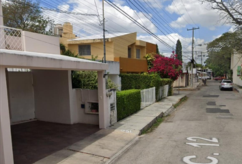 Casa en  Calle 12, Chuburna De Hidalgo, Hidalgo De Chuburná, Mérida, Yucatán, México