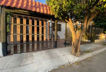 Casa en  Farmacia Bugambilias, Calle Dos, Bugambilia, Hermosillo, Sonora, México