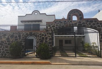 Casa en fraccionamiento en  Volcanes De Cuautla, Cuautla De Morelos, Morelos, México
