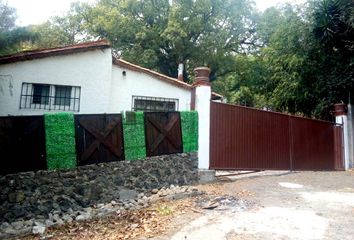 Lote de Terreno en  Calle Vicente Guerrero, Santa María Ahuacatitlán, Cuernavaca, Morelos, 62100, Mex