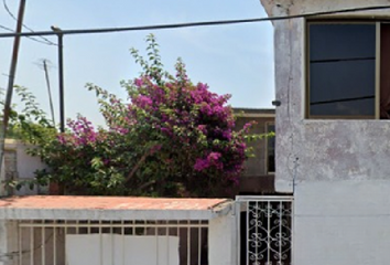 Casa en  Malvaviscos, Villa De Las Flores, San Francisco Coacalco, Estado De México, México