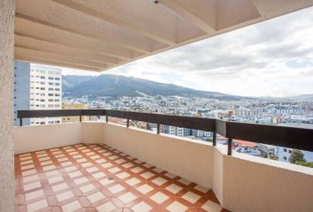 Departamento en  Av. Gaspar De Villarroel & Cochapata, Quito, Ecuador