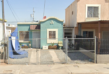 Casa en  Avenida Prado Del Rey 389, Villas Las Lomas, Mexicali, Baja California, México