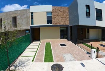 Casa en fraccionamiento en  Massaro, El Marqués, Querétaro, Mex