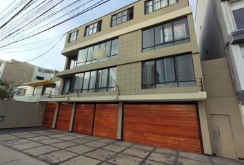 Departamento en  Avenida Augusto Pérez Aranibar, Ur. Santa Monica, San Isidro, Lima, 15076, Per