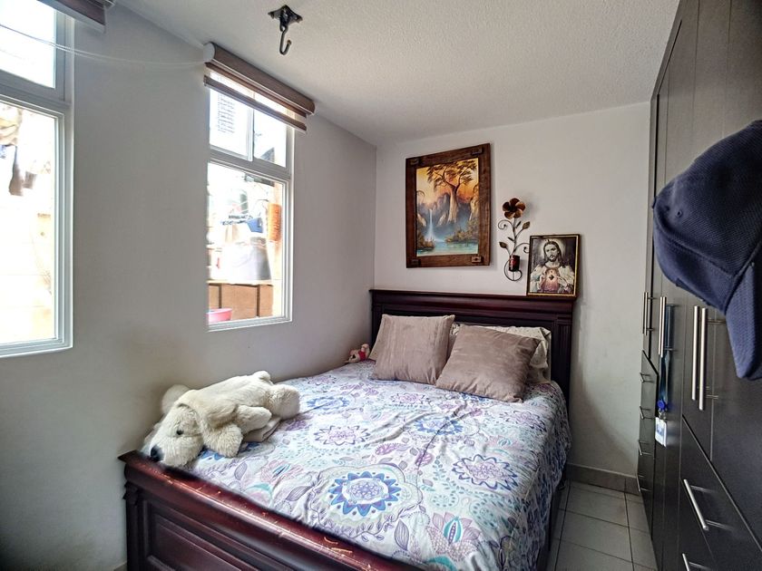 venta Casa en Norte De Quito, Quito (0999635292) icasas.ec