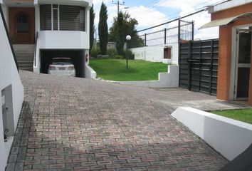 Casa en  Santa Lucia Alta, Quito, Ecuador