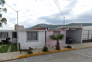 Casa en  Calle Popocatépetl, Fraccionamiento Lomas Tinajas, Tepeji Del Río De Ocampo, Hidalgo, 42854, Mex