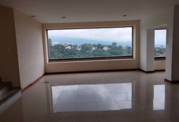 Casa en fraccionamiento en  3er. Ret. De Loma Panorámica, Lomas Del Sol, Cuernavaca, Morelos, México