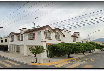 Casa en  Avenida Calzada Unión 1300, Hacienda Los Morales 3er Sector, San Nicolás De Los Garza, Nuevo León, México