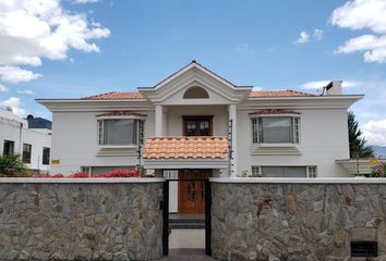 Casa en  Conocoto, Quito