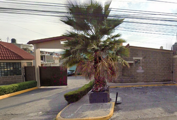 Casa en condominio en  Calle Rafael Valdovinos 32, Mz 005, San Lorenzo Tetlixtac, San Francisco Coacalco, Estado De México, México
