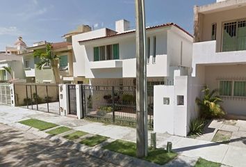 Casa en  Jardines De Las Gaviotas, Puerto Vallarta, Jalisco, México