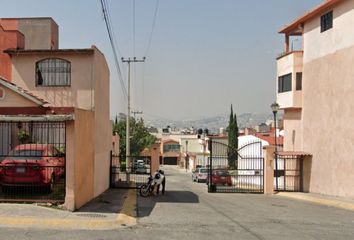 Casa en  B. De Robles Mz 002, Real Del Bosque, Fuentes Del Valle, Estado De México, México