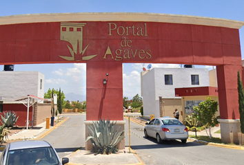 Casa en condominio en  Los Agaves, Loma Linda, Saltillo, Coahuila De Zaragoza, México