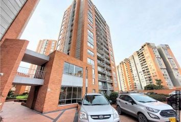 Apartamento en  Carrera 67 #169a-82, Bogotá, Colombia