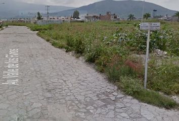 Casa en  Avenida Valle De Los Pinos, Tlajomulco De Zúñiga, Jalisco, México