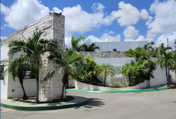 Casa en fraccionamiento en  Real Almena, Avenida Tikal Sm 40, Cancún, Quintana Roo, México