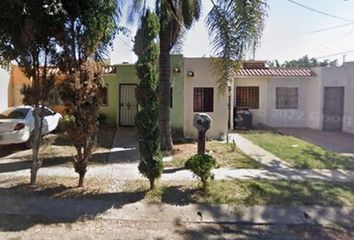 Casa en  Av. Táchira 194, Hacienda Santa Fe, Jalisco, México