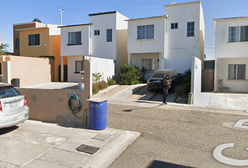 Casa en  Calle Privada Refinería Cadereyta, Jorge Diaz Serrano, Rosarito, Baja California, México