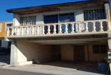 Casa en fraccionamiento en  C. Vista Dorada, Porticos De San Antonio, 22667 Tijuana, B.c., México
