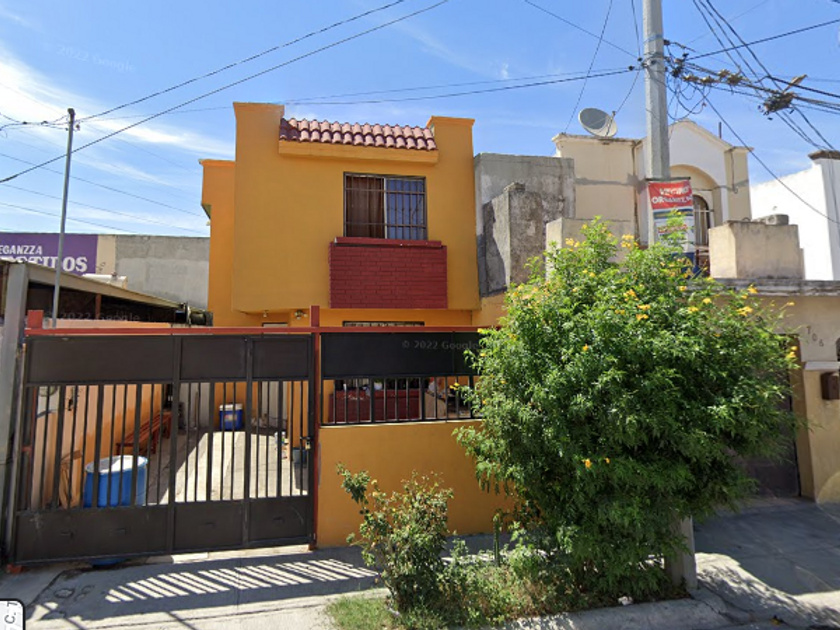 venta Casa en Los Naranjos Sector 1, San Nicolás de los Garza (MAG8125)-  