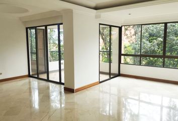 Apartamento en  Poblado, Medellín