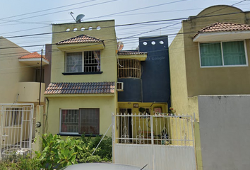 Casa en  Guadalupe Sarmiento, Guillermo López Portillo, Boca Del Río, Veracruz, México