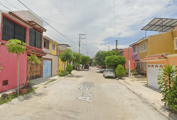 Casa en  Avenida Perla, San Fernando, Tuxtla Gutiérrez, Chiapas, México