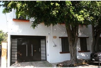 Casa en  Jacarandas, Cuernavaca, Morelos