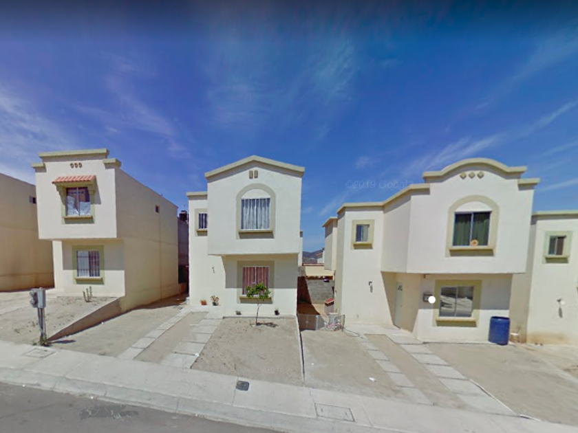 venta Casa en Moderna, Ensenada, Ensenada (CP8438) icasas.mx