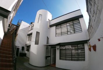 Casa en  Yumbos 618, Quito 170104, Ecuador