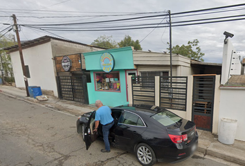 Casa en  Calle Ensenada, Colinas Del Cuchuma, Tecate, Baja California, México