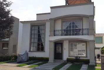 Casa en fraccionamiento en  Condado Del Valle, Condado Del Valle, Metepec, Estado De México, México