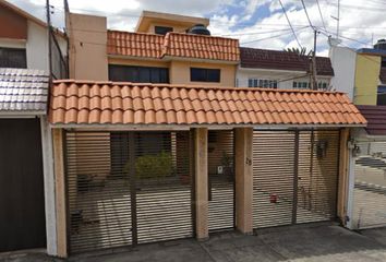 Casa en  Avenida De Los Chopos 26-mz 009, Mz 009, Arcos Del Alba, Cuautitlán Izcalli, Estado De México, México