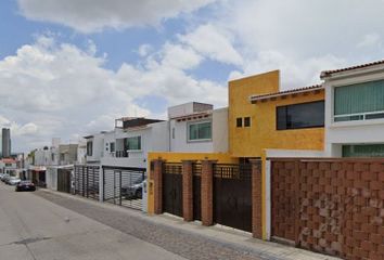 Casa en  Avenida Senda Eterna, Milenio Iii, Santiago De Querétaro, Querétaro, México