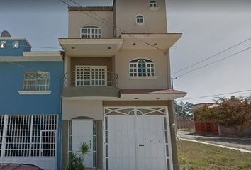 Casa en  De La Alondra, Pinar De Las Palomas, 45406 Tonalá, Jalisco, México