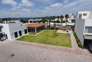 Casa en  El Manantial, Privada Zenea, Av Del Rocío #9, Corregidora, Querétaro, México