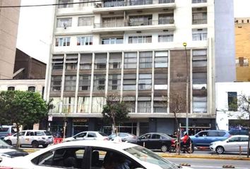 Departamento en  Av. Tacna 359, Lima, Perú