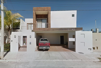 Casa en  Plaza Valle Real, Valle Real 2do Sector, Saltillo, Coahuila De Zaragoza, México