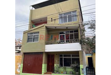 Casa en  San Juan De Miraflores, Lima