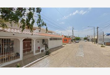 Casa en  Valle De Matamoros, Valle Dorado Ll, Mazatlán, Sinaloa, México